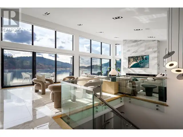1136 ALDERSIDE ROAD Port Moody, British Columbia62867603267843122