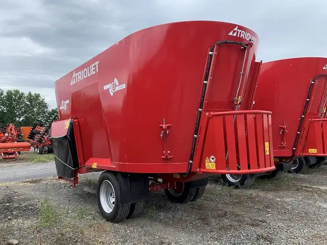 2024 TRIOLIET SOLOMIX 2 2600 ZK TMR FEED MIXER***SPECIAL PRICING in Farming Equipment in Ottawa - Image 4