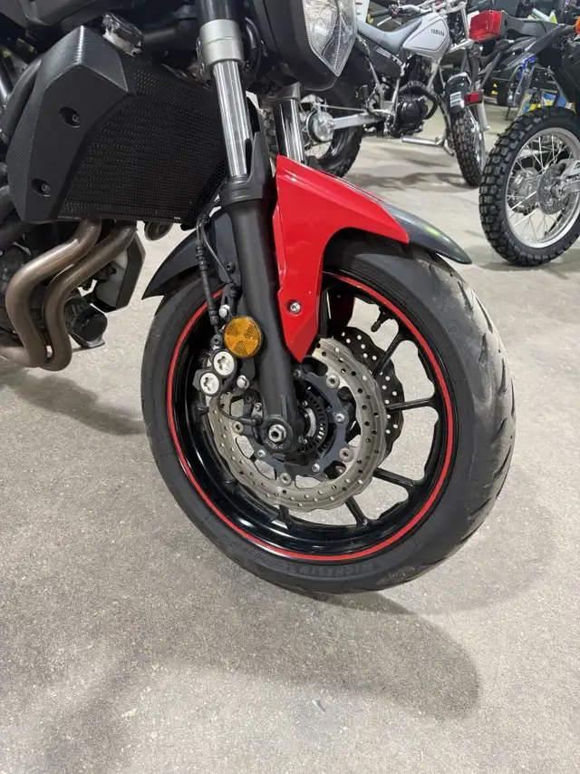2017 Yamaha FZ-07 ABS in Street, Cruisers & Choppers in Moose Jaw - Image 12