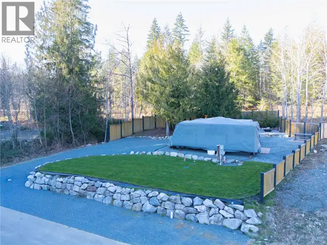 10415 Marina Vista Dr Port Alberni, British Columbia in Land for Sale in Port Alberni - Image 10