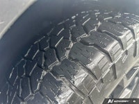 Trip Computer Transmission w/Driver Selectable Mode Towing Equipment -inc: Trailer Sway Control Tire... (image 9)