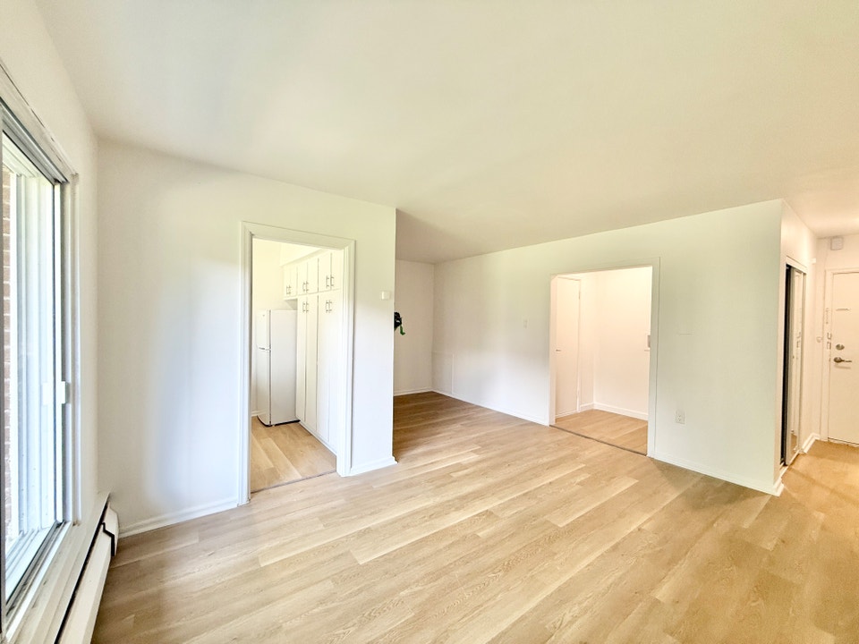 2 et demi à louer - Dorval - Électroménager inclus + WIFI 2