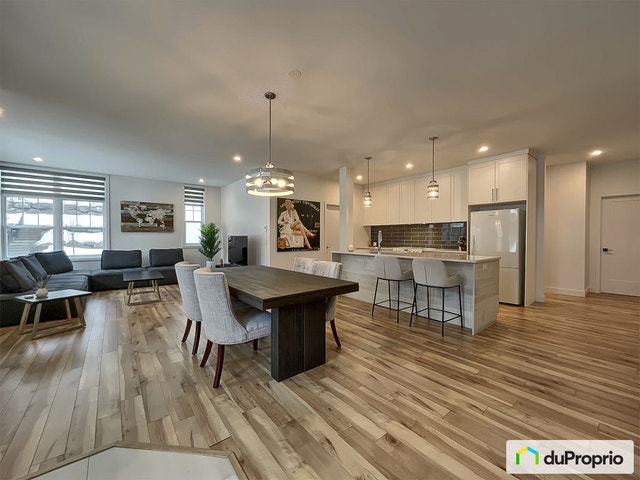$597,500 - Condominium for sale in Magog — photo 1