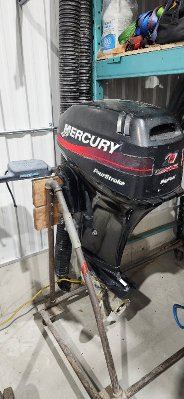 Mercury 25hp Outboard Motor in Boat Parts, Trailers & Accessories in Norfolk County - Image 4