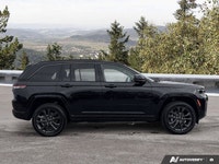 Welcome to Moncton Chrysler Jeep Dodge. http://www.chrysler.com/hostd/windowsticker/getWindowSticker... (image 6)