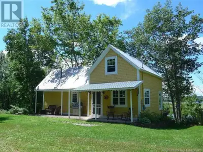 When Viewing This Property On Realtor.ca Please Click On The Multimedia or Virtual Tour Link For Mor...