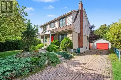 FOR RENT - 105 Donald Street - $3,600/Month plus heat, hydro and water/HWT rental. This 4 bedroom ex...