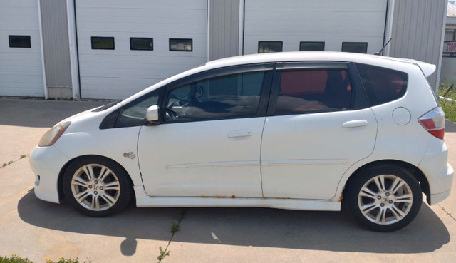 2010 Honda Fit in Cars & Trucks in Mississauga / Peel Region - Image 3