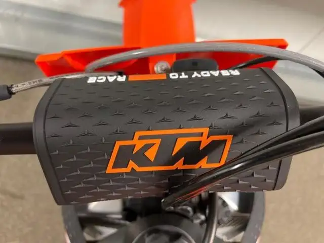 2024 KTM 250 SX in Dirt Bikes & Motocross in Calgary - Image 15