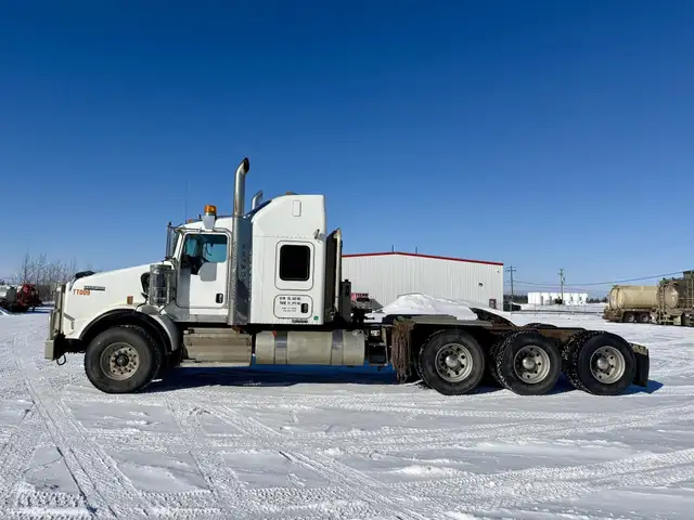 2014 KENWORTH T800 in Heavy Trucks in Saskatoon - Image 9