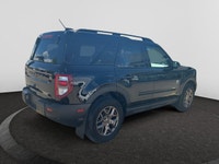 Check out this vehicle's pictures, features, options and specs, and let us know if you have any ques... (image 4)