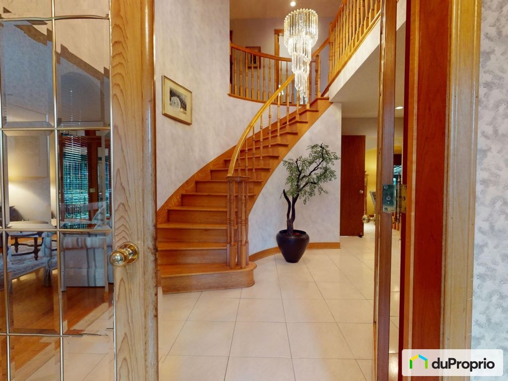 $1,290,000 - 2 Storey for sale in Kirkland — photo 3