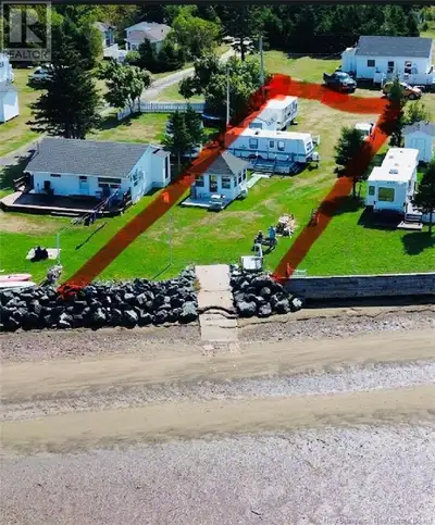 Superbe terrain à vendre sur le bord de l'eau sur la baie de Petite-Lamèque (côté Pointe-Alexandre)....