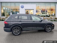 Only 29,000 Miles! This Volkswagen Tiguan boasts a Intercooled Turbo Regular Unleaded I-4 2.0 L/121... (image 5)