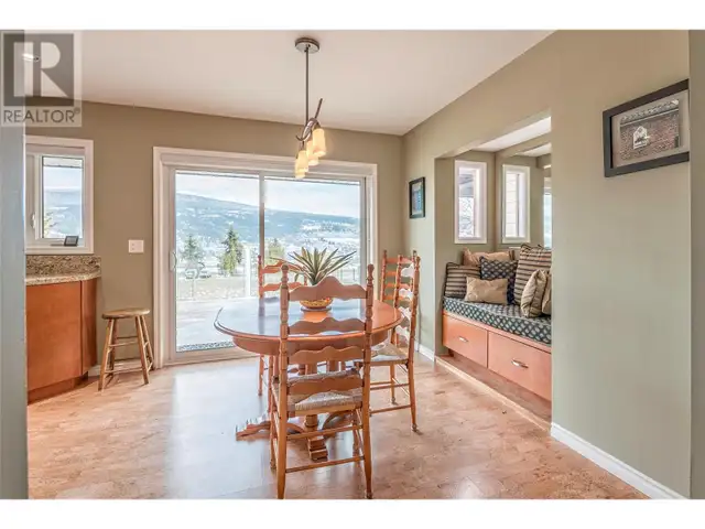 186 Stepping Stones Crescent Spallumcheen, British Columbia in Houses for Sale in Vernon - Image 19