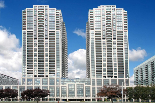 Toronto...  Windermere/Lakeshore Rd in Condos for Sale in City of Toronto