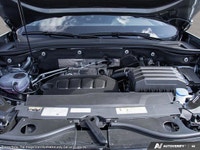 This Volkswagen Atlas Cross Sport boasts a Intercooled Turbo Premium Unleaded I-4 2.0 L/121 engine p... (image 5)