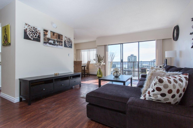 Stunning 2 bedroom in North Vancouver at The Citadel in Long Term Rentals in North Shore - Image 2