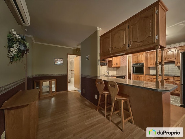 $369,900 - Condominium for sale in Sherbrooke (Jacques-Cartier) — photo 3