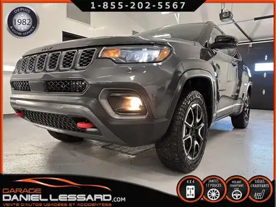 TRAILHAWK 4WD * PAS VGA *, GR REMORQUAGE, CAMERA, SIRIUS, BANC AV+ VOLANT CHAUFFANT, MAGS 17P, PAS V...