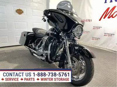 Mint Street Glide at True North Motor Sports has tons of extras! Twin Cam 96 engine with Stage One,...