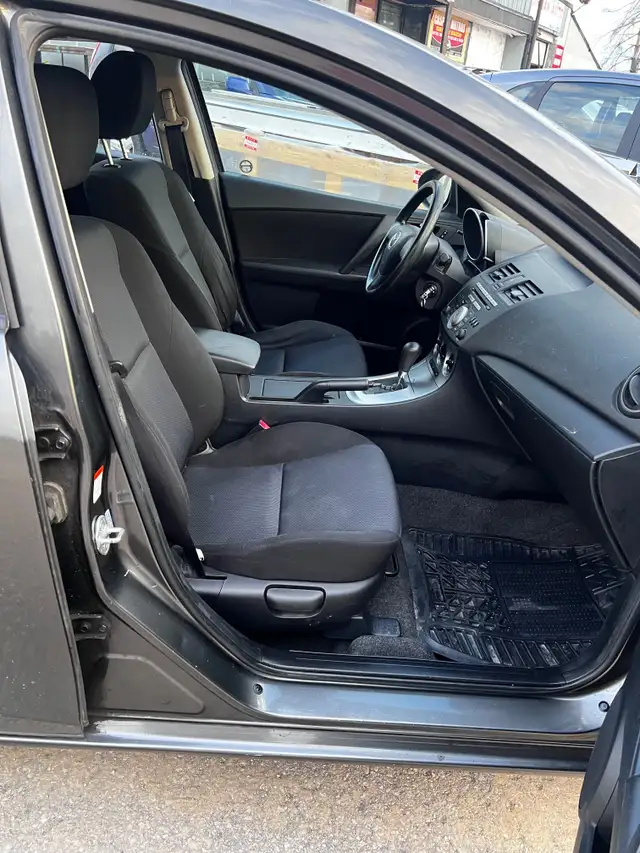 2010 Mazda3 Automatic6068459952891699211