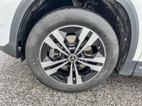 This Mercedes-Benz GLA boasts a Intercooled Turbo Gas/Electric I-4 2.0 L/121 engine powering this Au... (image 9)