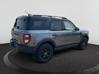 Check out this vehicle's pictures, features, options and specs, and let us know if you have any ques... (image 4)