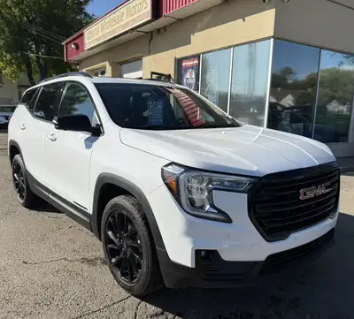 **CARS TRUCKS SUV 4X4 VAN AWD EDMONTON FINANCING AVAILABLE EASY FINANCING ** 2023 GMC TERRAIN SLT AW...