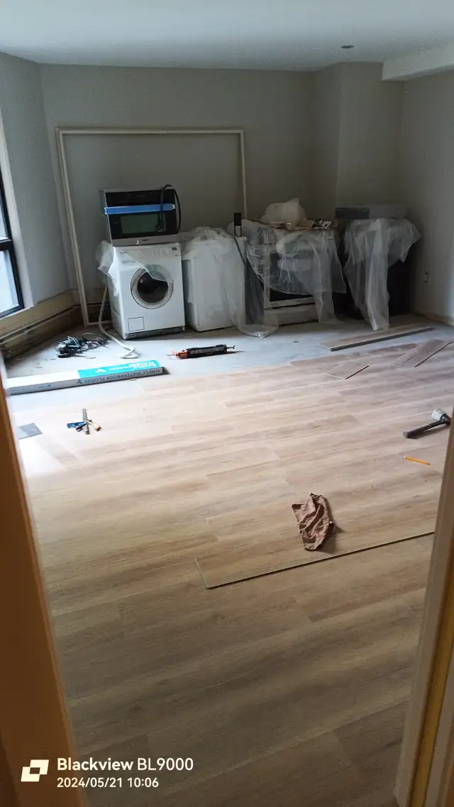 Flooring installer, Vinyl plank, Hardwood, repair flooring, in Renovations, General Contracting & Handyman in Calgary - Image 9