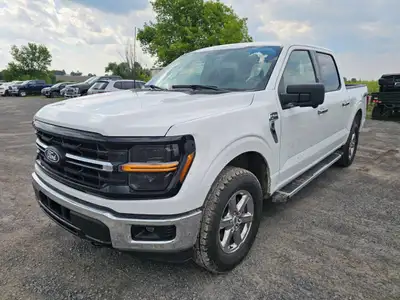Kijiji Engine: V6 Cylinder Engine 3.5L L/100Km City: 13.5 L/100Km Hwy: 10.2 Safety Equipment ABS And...