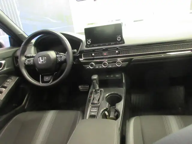 HONDA CIVIC 2025 SPORT EDITION TOIT OUVRANT SIEGES + VOLANT CHAU in Cars & Trucks in Lévis - Image 21