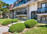 211, 2015 and 219 the West Mall is a townhouse complex with bachelor and two bedrooms townhomes. Enj... (image 2)