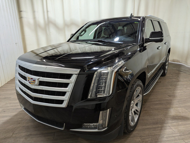 2017 Cadillac Escalade ESV Luxury in Cars & Trucks in Calgary - Image 3