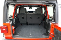 Why buy new? Save over $14,900 + tax from new on this ultra low KM 2026 Jeep Wrangler 4-Door 4x4 Rub... (image 7)