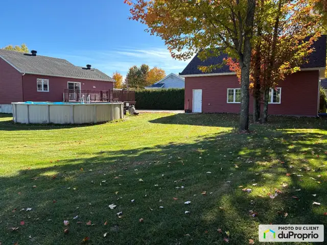 $550,000 - Bungalow for sale in St-Felix-De-Valois in Houses for Sale in Laval / North Shore - Image 4