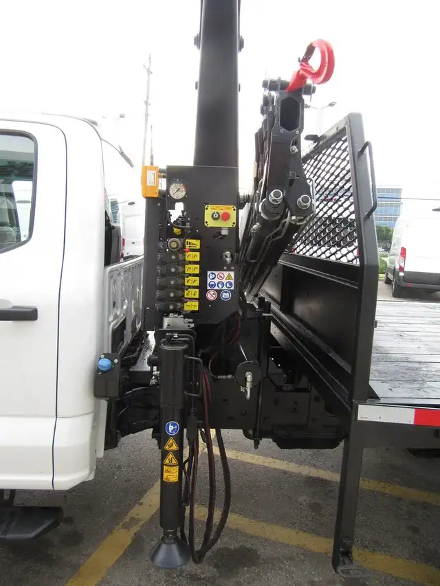2023 Ford F-550 DIESEL CREW CAB 4X4 NEW KNUCKLE BOOM CRANE in Cars & Trucks in Oakville / Halton Region - Image 6