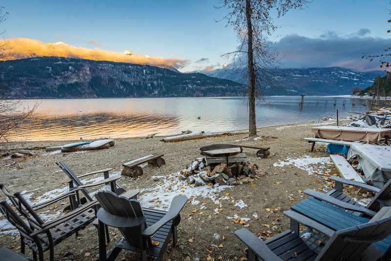 9295 SHUTTY BENCH ROAD Kaslo, British Columbia Houses for Sale