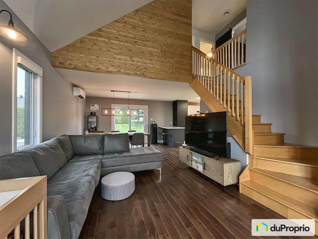 $385,000 - 2 Storey for sale in Princeville — photo 2