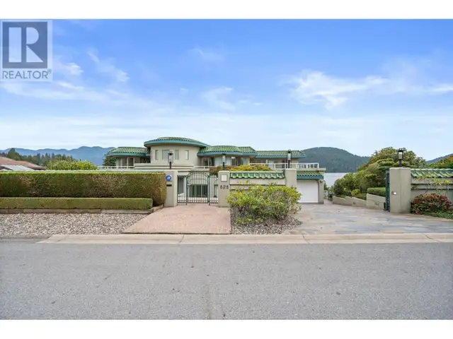 828 BEACHVIEW DRIVE North Vancouver, British Columbia62854408625923122