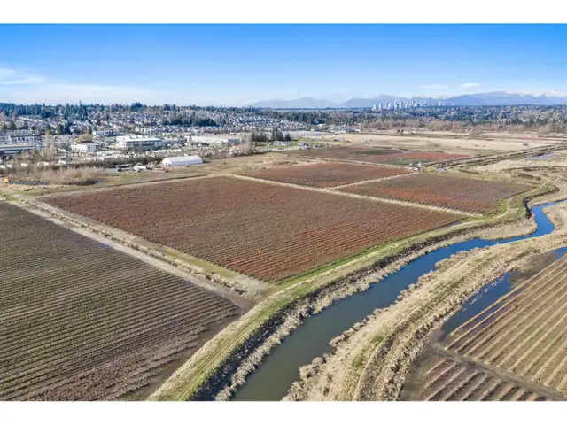 15683 64 AVENUE Surrey, British Columbia in Land for Sale in Delta/Surrey/Langley - Image 31
