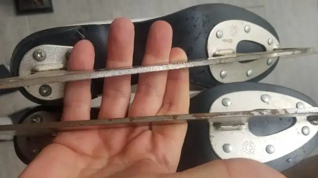 Dominion Canada Ladies Figure Ice Skates Size 7.5 or 8 Womens in Skates & Blades in City of Toronto - Image 9