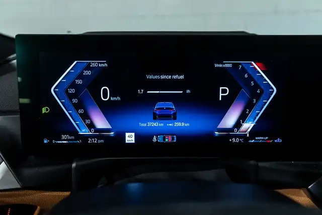 2023 BMW 3 Series 330i xDrive | Premium Amélioré | Cockpit in Cars & Trucks in City of Montréal - Image 22