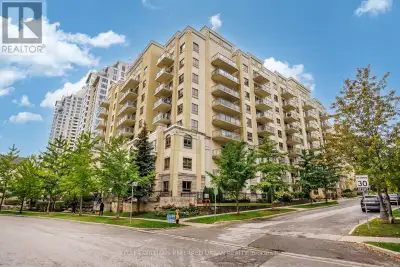 Rarely Available Se Facing Corner Unit In The Highly Sought After Upscale Bayview Village Area. The...