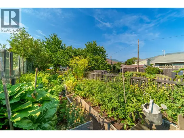 413 Conklin Avenue Penticton, British Columbia in Houses for Sale in Penticton - Image 25