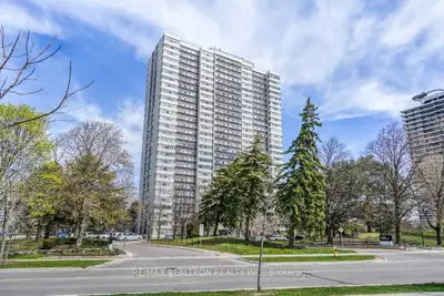 Price: $469,999 / $1,783/mo **WELCOME TO A BRIGHT & SPACIOUS 2 BEDROOM CONDO**APPROX 1060SF**COMPLET...