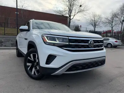 CLEAN CARFAX • 2020 VOLKSWAGEN ATLAS CROSS SPORT TRENDLINE 4MOTION • $24,899 + HST • 67,000 KM Vero...