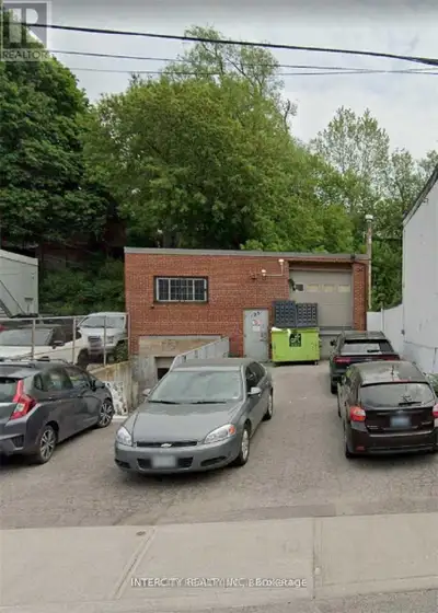 Rare Freestanding Space In The Heart Of The Danforth. Ideal For Office/Warehouse/Bulk Retail/Industr...