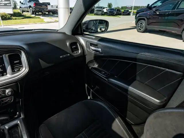 2023 Dodge Charger R/T in Cars & Trucks in Barrie - Image 28