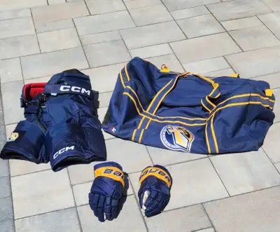 Toronto Titans hockey pants,gloves,and bag, View more